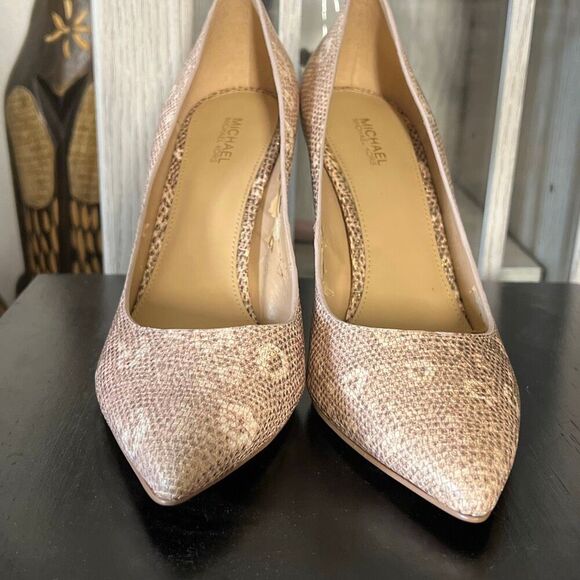 Michael Michael Kors Size 8 Snake print Heels Pointy heels NWOT - Picture 1 of 6